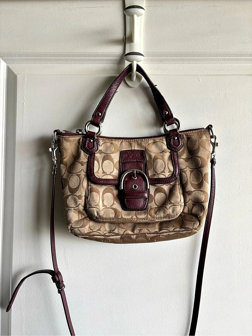 👜 Vintage Y2K Coach Soho Monogram Signature Jacquard Flap Pocket Bag